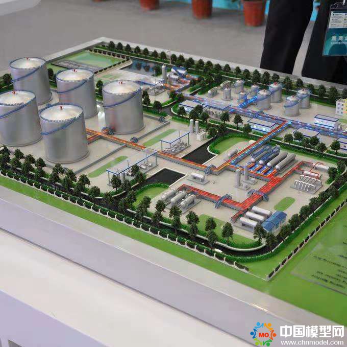 樓盤沙盤模型制作、別墅沙盤模型制作、城市規(guī)劃沙盤制作、建筑模型設(shè)計(jì)制作、工業(yè)模型設(shè)計(jì)制作、數(shù)字多媒體沙盤制作